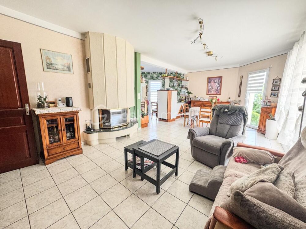 Vente Maison TRES BELLE MAISON 4 CHAMBRES Noyal sur vilaine