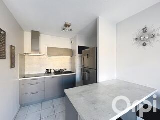  Appartement à louer 1 pièce 42 m²