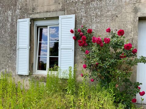   Ensemble immobilier 310 m2 Propri�t�/ch�teau - 7 pi�ce(s) - 310 m�