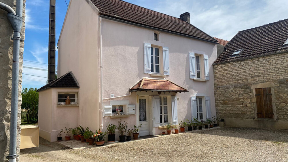 Vente Maison Maison 4 chambres, dépendances et double garage MASSANGIS (89) Massangis