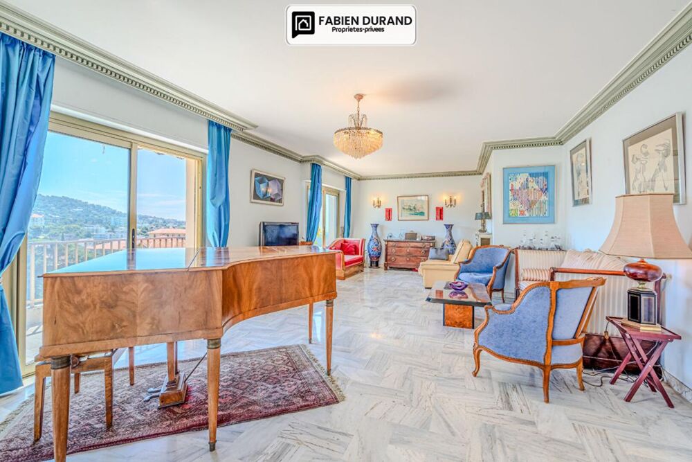 Vente Appartement Superbe 4 pièces dernier étage vue panoramique sur tout Cannes avec garage Cannes