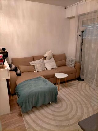  Appartement à louer 1 pièce 35 m²