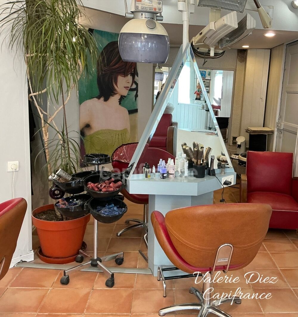   Bien rare -Local commercial 31 m² + grand extérieur privé 