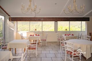  Villa � vendre 15 + pi�ces 351 m�