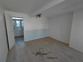  Immeuble à vendre 8 pièces 200 m²