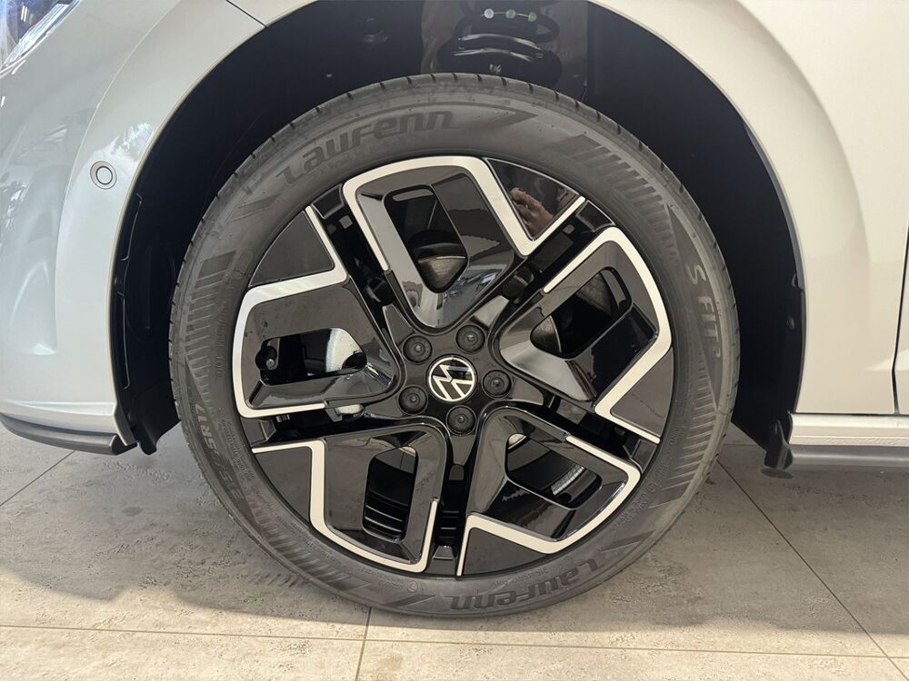 Polo VI PH2 1.0 TSI 95 R LINE 2026 occasion 52000 Chamarandes-Choignes