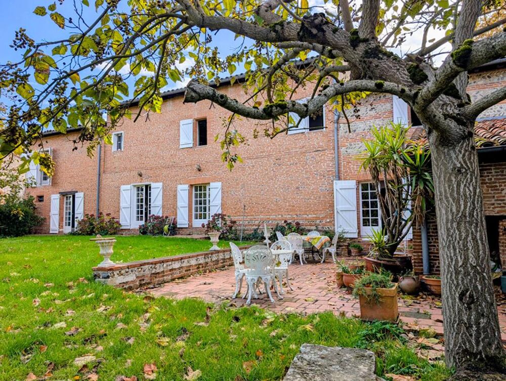 Vente Propriété/Château Demeure de caractère avec dépendance et garage sur terrain de 1100 m² Portet sur garonne