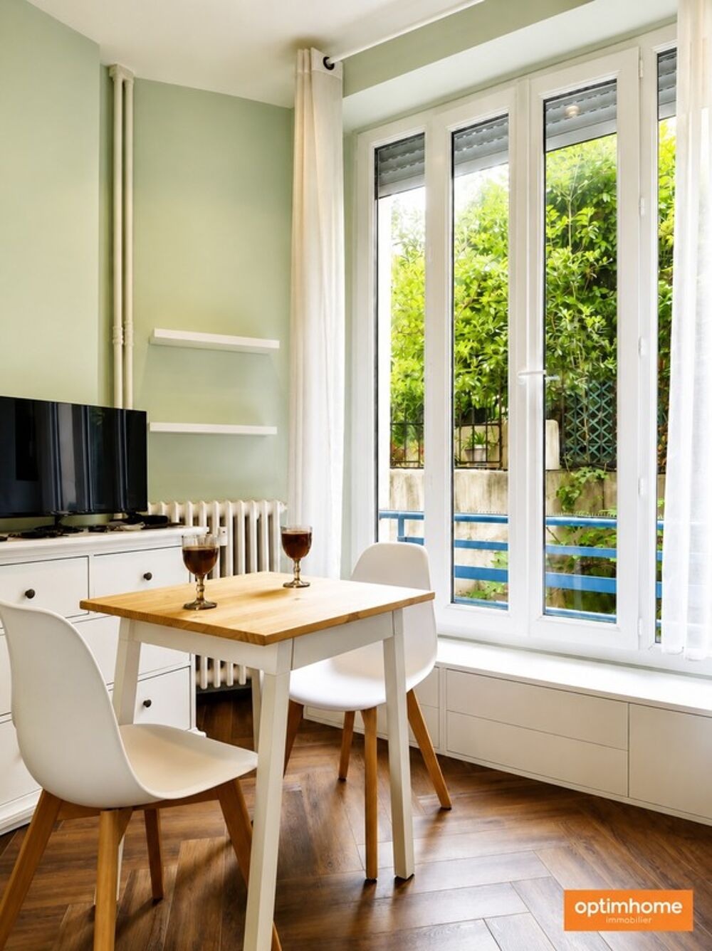 Vente Appartement Appartement à vendre NICE – Quartier des Musiciens - 2 pièces rénové de 27,07 m² – Immeuble Art Déco – Meublé Nice