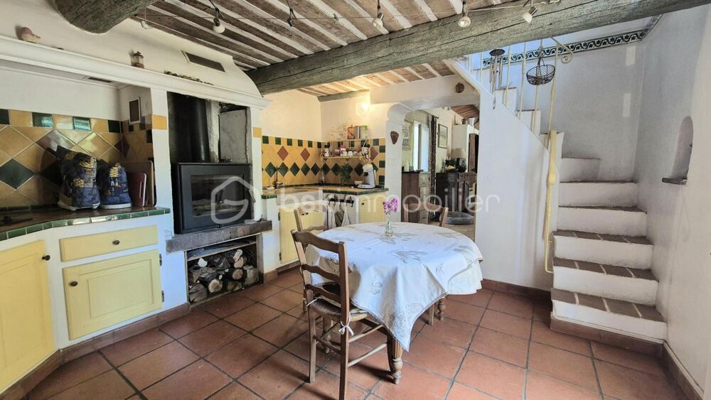 Vente Maison CUERS - Bastidon de 115 m² - Dépendance 25 m² - Terrain de 9650 m² - Piscine Cuers