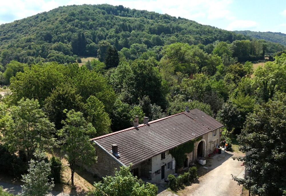 Maison 5 pièces 120 m² · à Nivigne Et Suran · 120 m² · 170 000 €