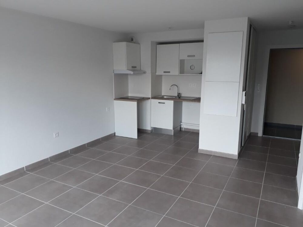 Location Appartement T2 avec balcon et parking à TOULOUSE Toulouse