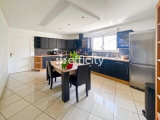  Maison � vendre 5 pi�ces 182 m�