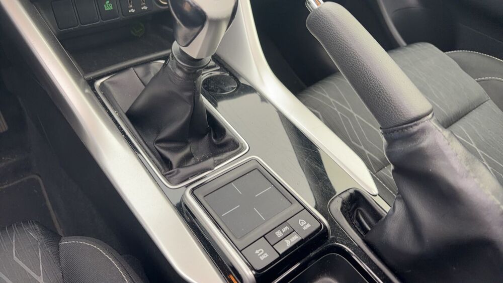 Eclipse Cross 1.5 MIVEC 163 Intense - Toit ouvrant 2018 occasion 95840 Villiers Adam