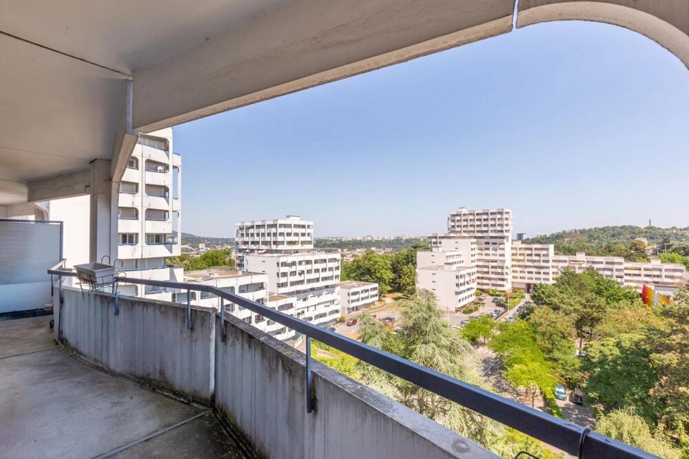 Appartement 6 pièces 116 m² · à Lyon 9 · 116 m² · 330 000 €