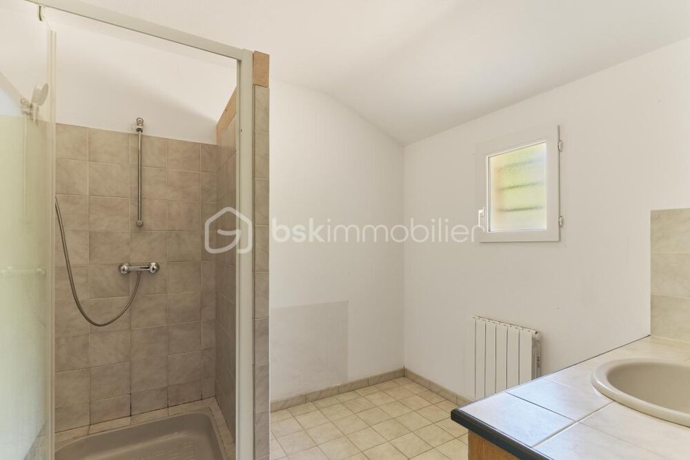 Longère rénovée de 145 m²  4 chambres  Bourgbarre