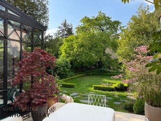  Maison � vendre 9 pi�ces 220 m�