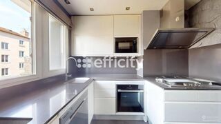  Appartement � vendre 5 pi�ces 95 m�