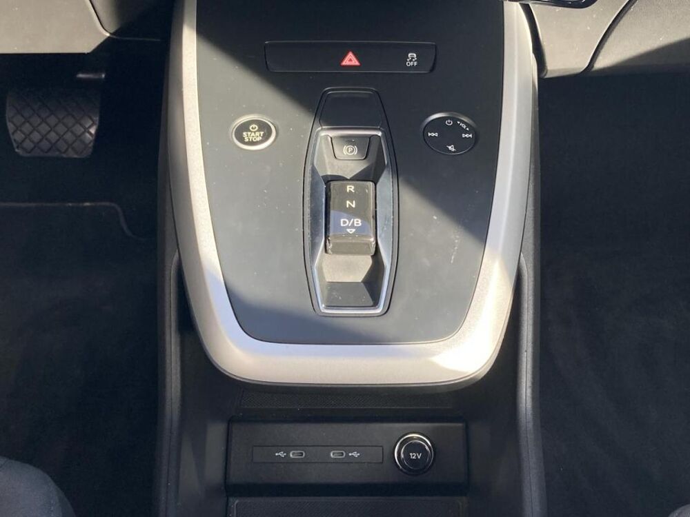 Q4 Sportback 35 - BATTERIE 55KLW FINITION STANDARD 2022 occasion 14650 Carpiquet