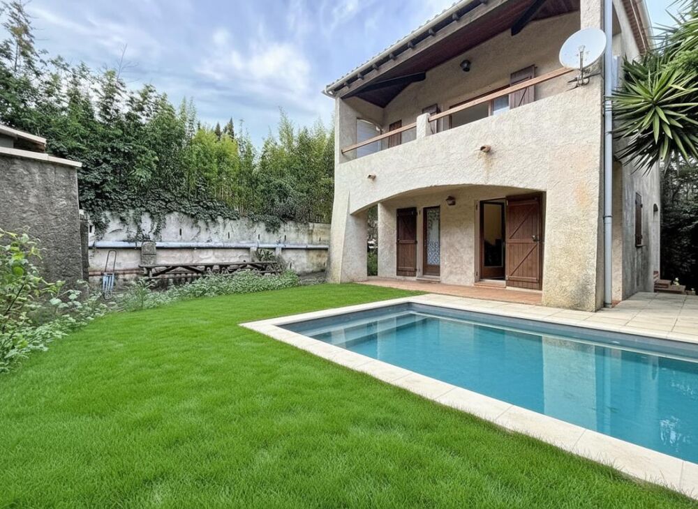 Vente Maison Maison  6 pièce(s) 105 m2 La seyne sur mer