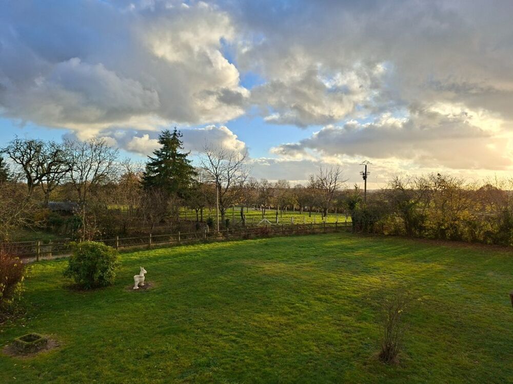 Vente Propriété/Château Longère + dépendance + grange, 3000m2 terrain clos, proche de ST CENERI LE GEREI & à 10 MIN ALENCON- Commerces et écoles à moins Saint ceneri le gerei