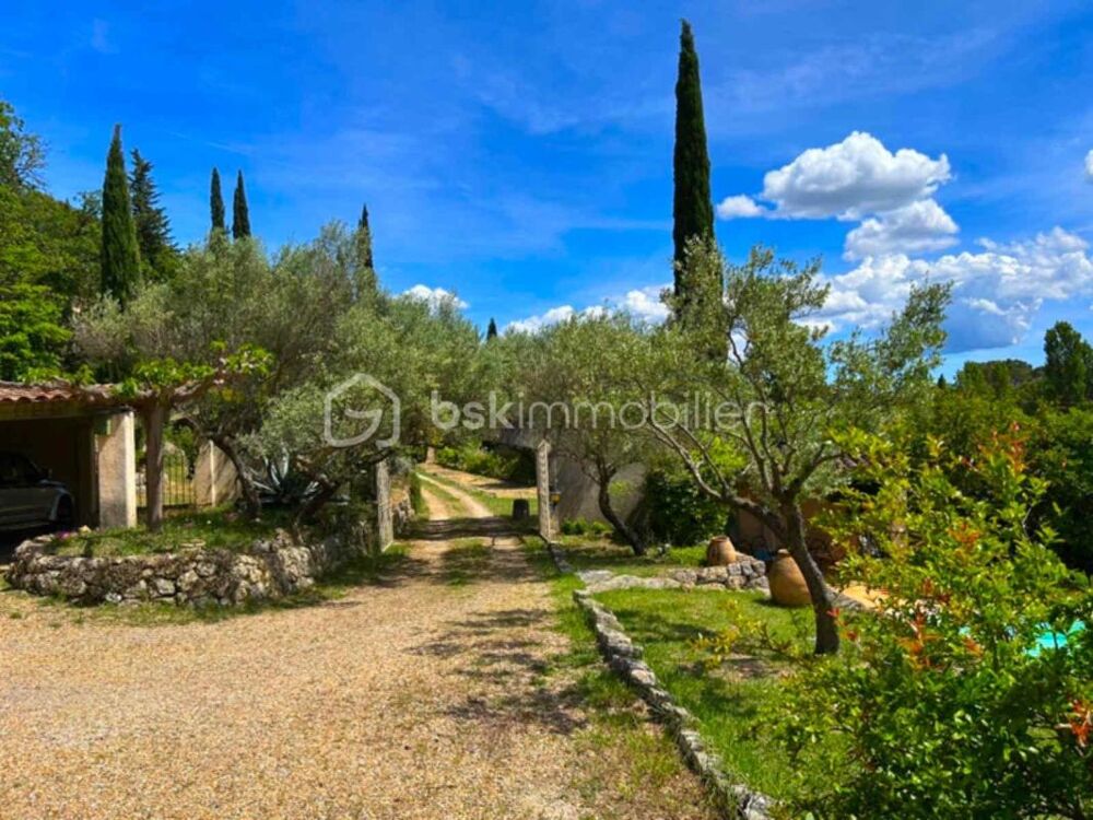 Location Maison Superbe maison familiale avec piscine – Lorgues (83510) Lorgues