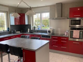  Maison  vendre 6 pices 181 m