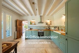  Propriété/château à vendre 7 pièces 193 m²