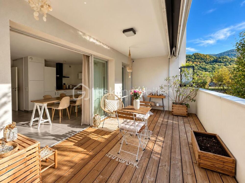 Vente Appartement RESIDENCE RECENTE - APPARTEMENT SANS TRAVAUX - LUMINEUX ET TRAVERSANT - REZ DE TERRASSE SURELEVE Saint martin d heres