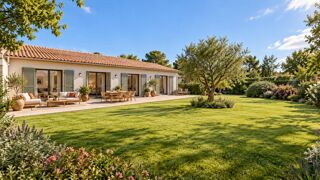 Vente Maison **LE TAILLAN-MÉDOC – MAISON T4 DE 109 M² AVEC JARDIN DE 264 M²** Le taillan medoc