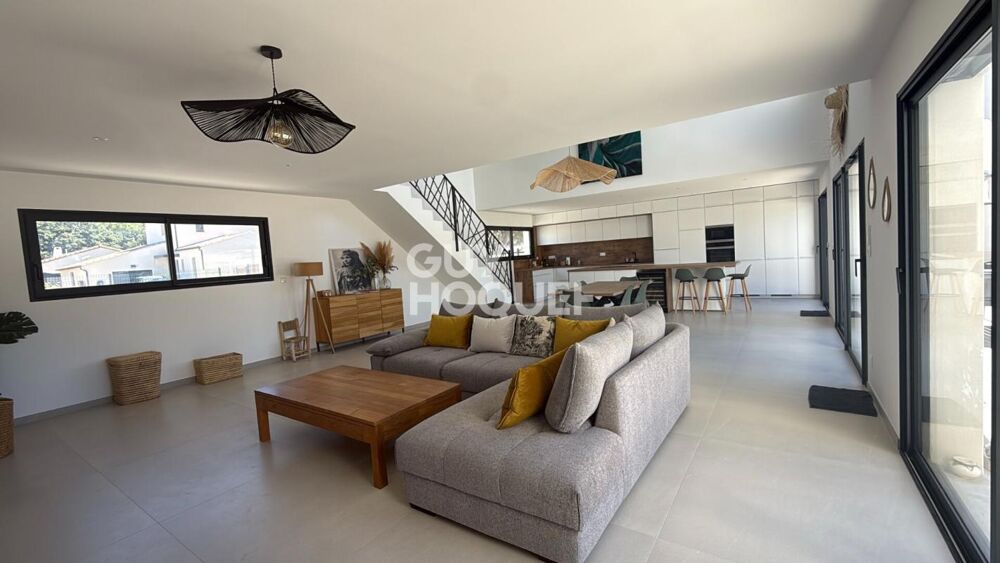 à vendre  Propriété/château L'Isle-sur-la-Sorgue (84800)