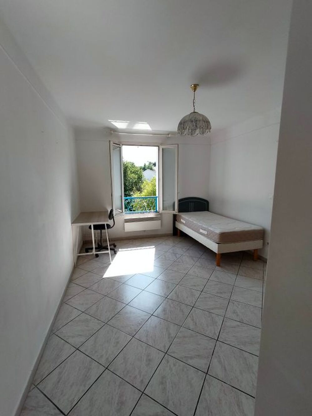 Location Appartement Chambre de 15m2 à louer sur Toulon Toulon