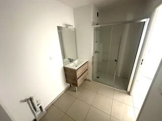  Appartement à louer 2 pièces 41 m²