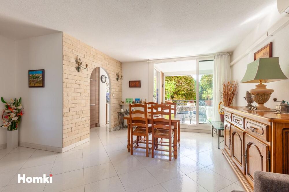 Vente Appartement Appartement T3 de 76 m² à Plan-de-Cuques 13380, Rue du 18 Juin Plan de cuques