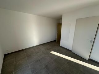  Appartement à louer 2 pièces 44 m²