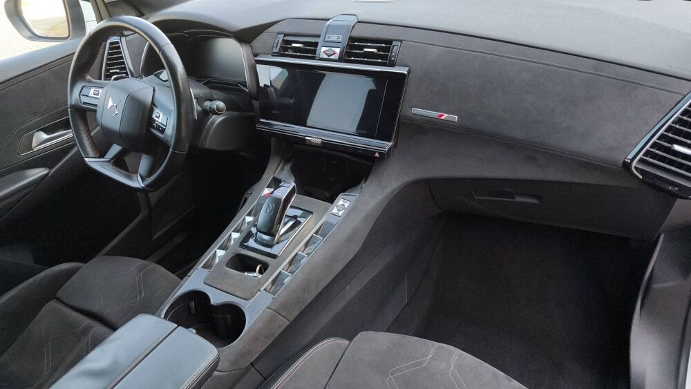 DS7 I 1.6 THP 300 E-tense Plug in Hybrid 4X4 EAT8 Performances L 2020 occasion 20250 Corte
