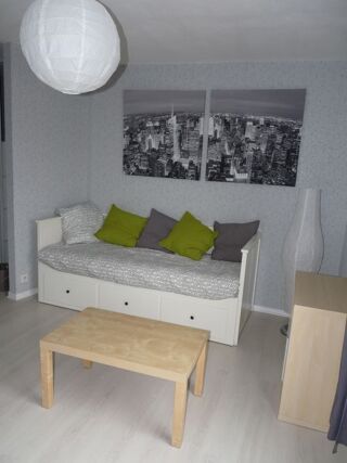  Appartement à louer 1 pièce 20 m²