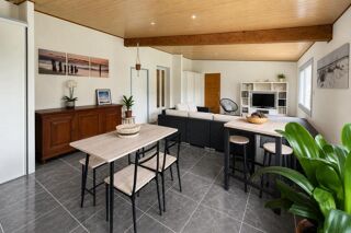  Maison à vendre 11 pièces 299 m²