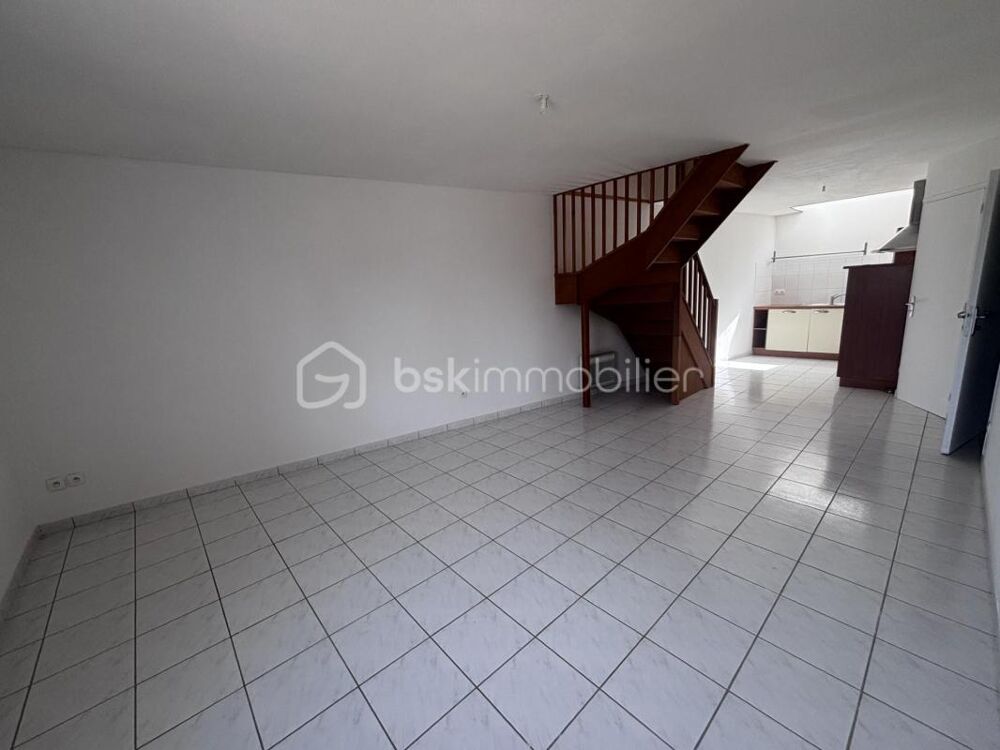 Vente Immeuble Ancienne grange  : 2 appartements Rochecorbon