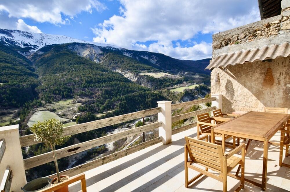Dpt Alpes de Haute Provence (04), à vendre Proche Annot Maison de charme en pierres 6 pièces 110 m² Terrasse, Vue
