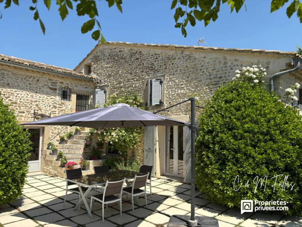 à vendre  Propriété/château Visan (84820)