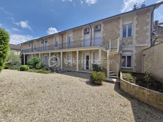  Immeuble � vendre 15 + pi�ces 2616 m�