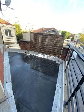  Appartement à louer 5 pièces 170 m² Romainville