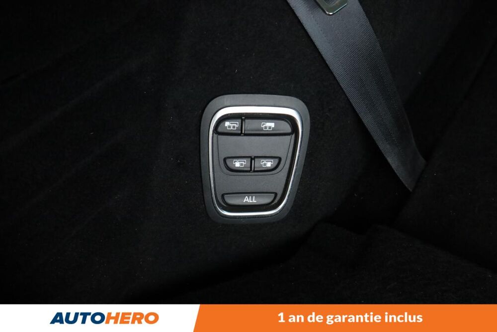Grand scenic IV 1.6 dCi Energy Intens EDC 7PL 160 ch 2017 occasion 92130 Issy-les-Moulineaux