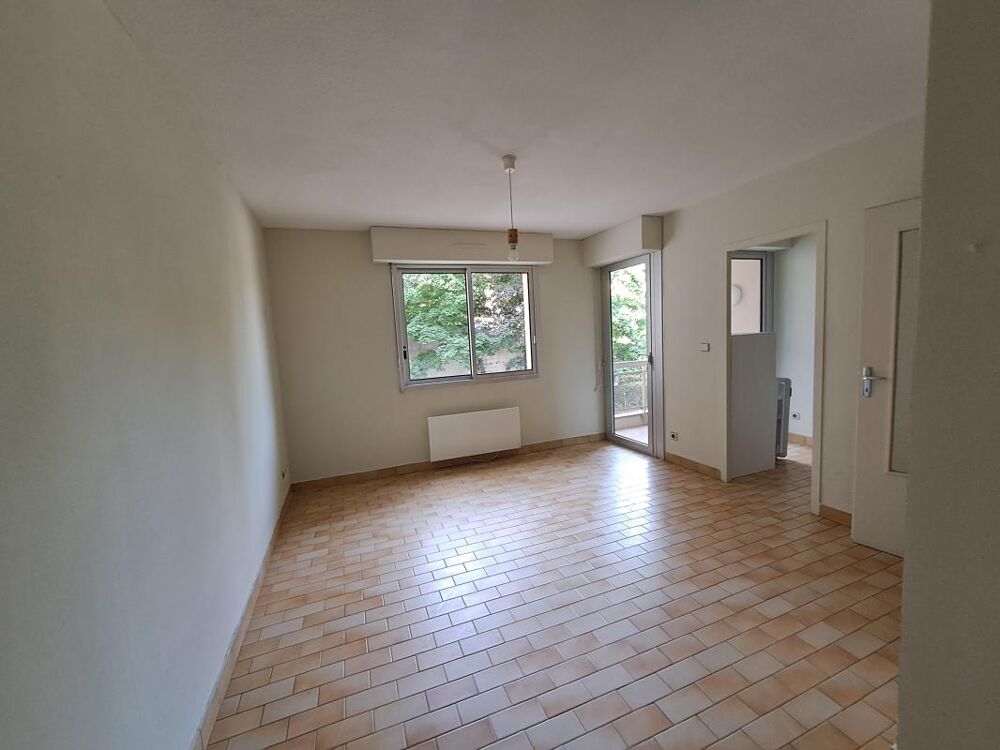 LOCATION STUDIO MENDE