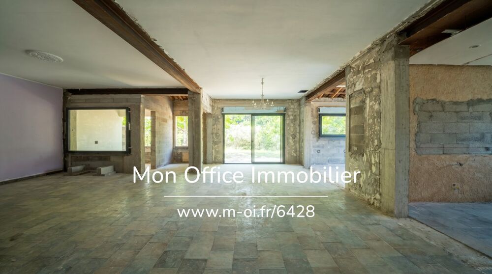 Référence : 6428-ABO. - Maison lumineuse, 7 pièces, au calme, beau terrain