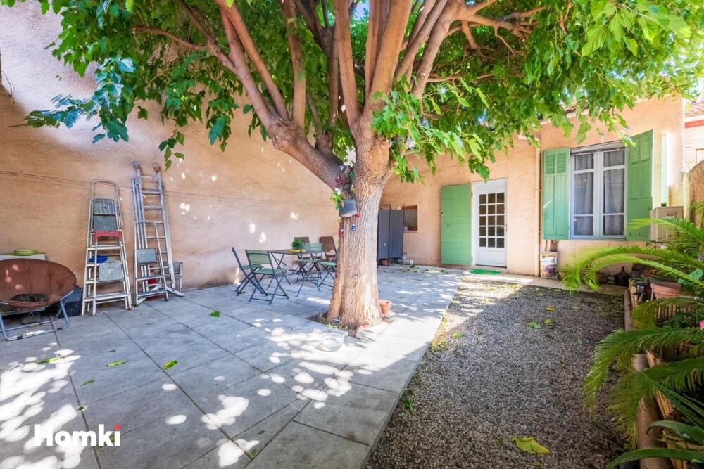 Maison/Villa T3 de 100 m² à Marseille 13015