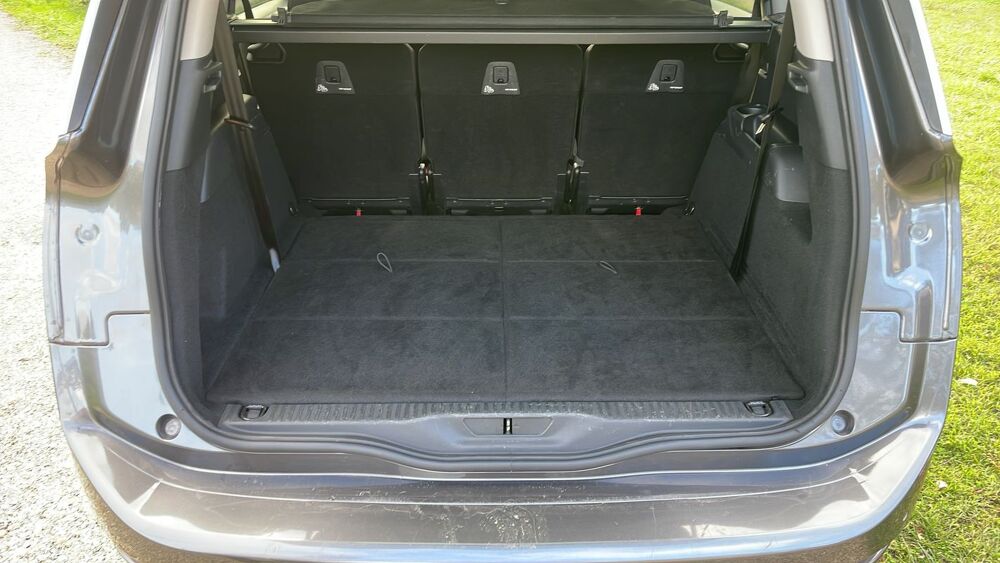 C4 Spacetourer 1.6 BlueHDi 120 Feel - 7 places 2018 occasion 40430 Sore