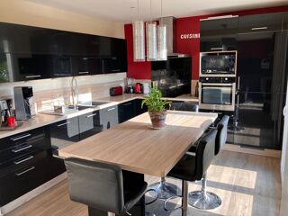  Maison � vendre 9 pi�ces 170 m�