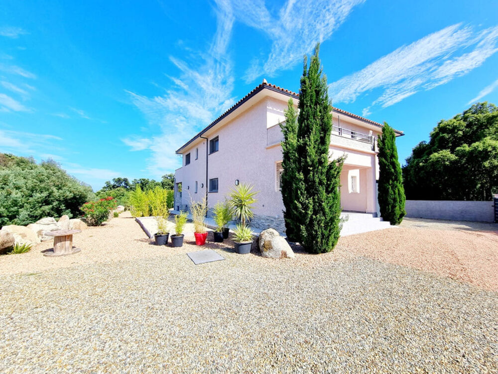 Maison à vendre 7 pièces SOLARO (20)