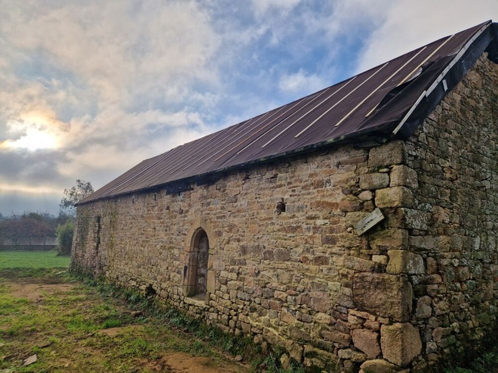 Ancien corp de ferme SENVEN LEHART (22)